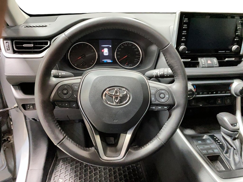 2022 Toyota RAV4 in Baie-Comeau, Quebec - 10 - w1024h768px