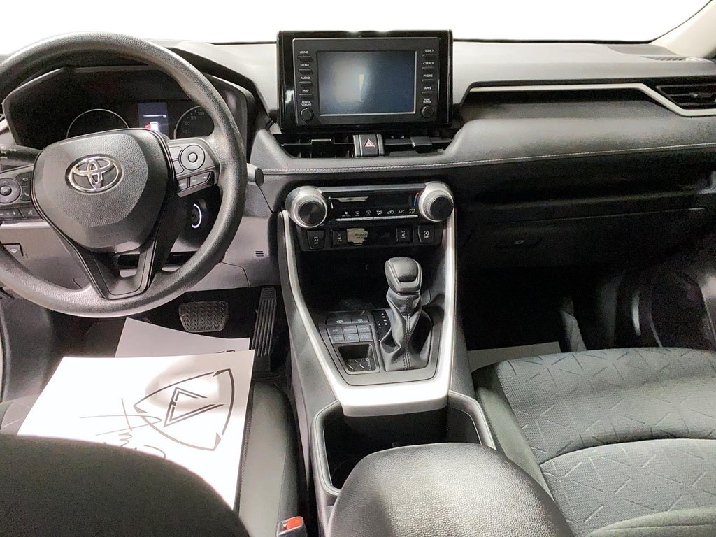Toyota RAV4  2022 à Baie-Comeau, Québec - 10 - w1024h768px
