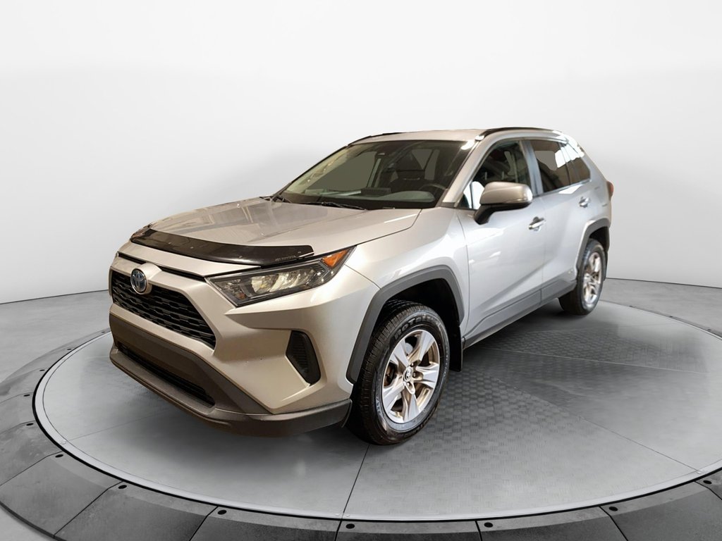 2022 Toyota RAV4 in Sept-Îles, Quebec - 1 - w1024h768px