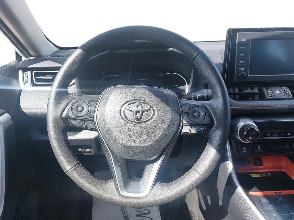 Toyota RAV4  2022 à Baie-Comeau, Québec - 12 - w1024h768px