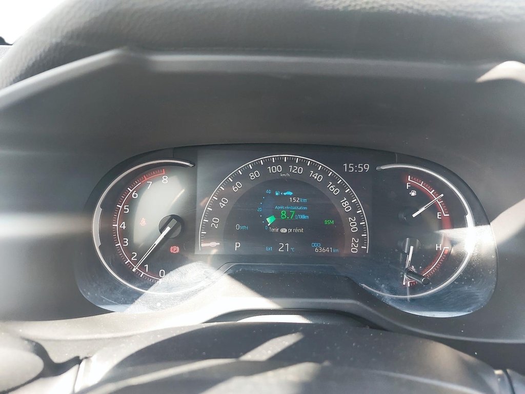 Toyota RAV4  2022 à Baie-Comeau, Québec - 14 - w1024h768px
