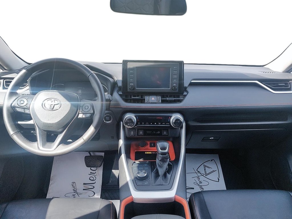 Toyota RAV4  2022 à Baie-Comeau, Québec - 10 - w1024h768px