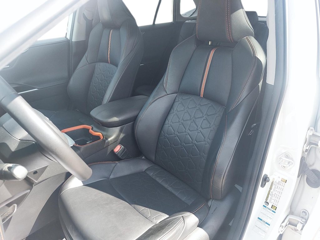 Toyota RAV4  2022 à Baie-Comeau, Québec - 9 - w1024h768px