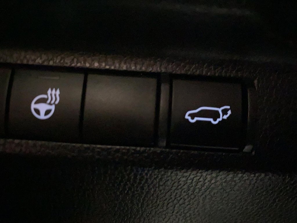 Toyota RAV4  2023 à Baie-Comeau, Québec - 18 - w1024h768px