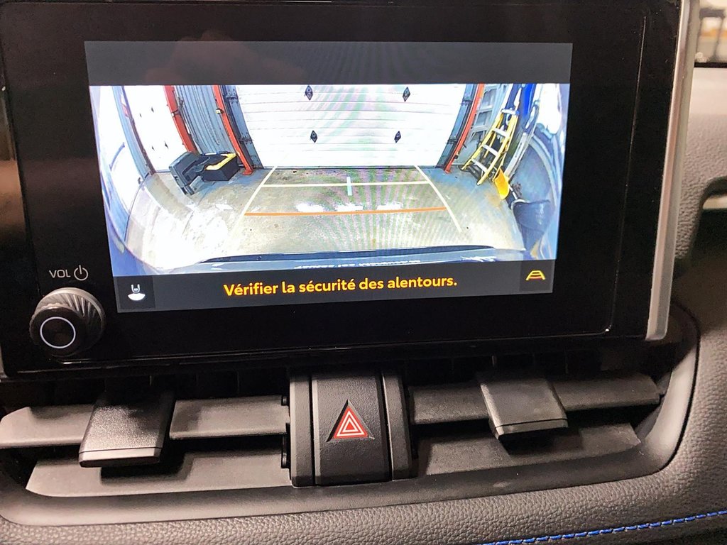 Toyota RAV4  2023 à Baie-Comeau, Québec - 16 - w1024h768px