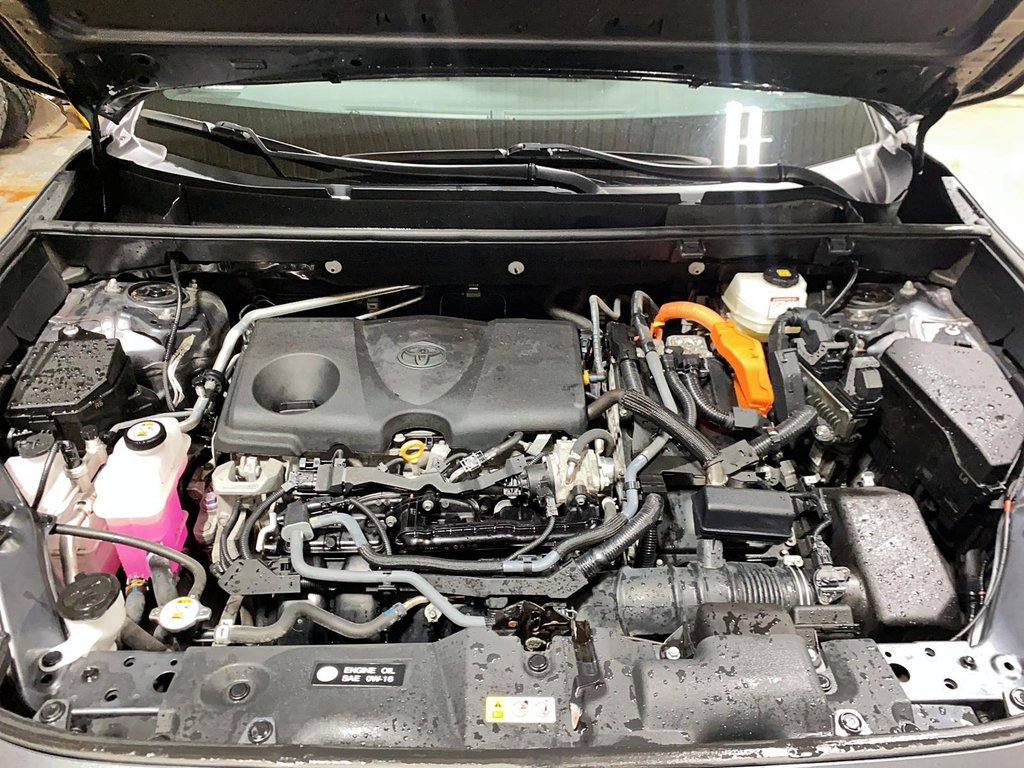 Toyota RAV4  2023 à Baie-Comeau, Québec - 8 - w1024h768px