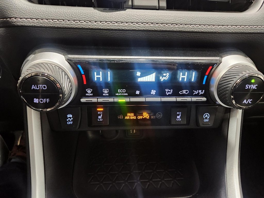 Toyota RAV4 XLE 2023 à Chicoutimi, Québec - 24 - w1024h768px