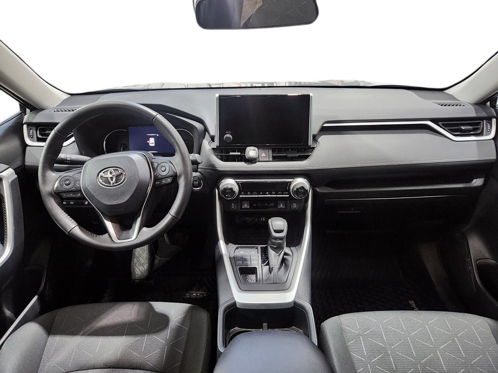Toyota RAV4 XLE 2023 à Chicoutimi, Québec - 15 - w1024h768px
