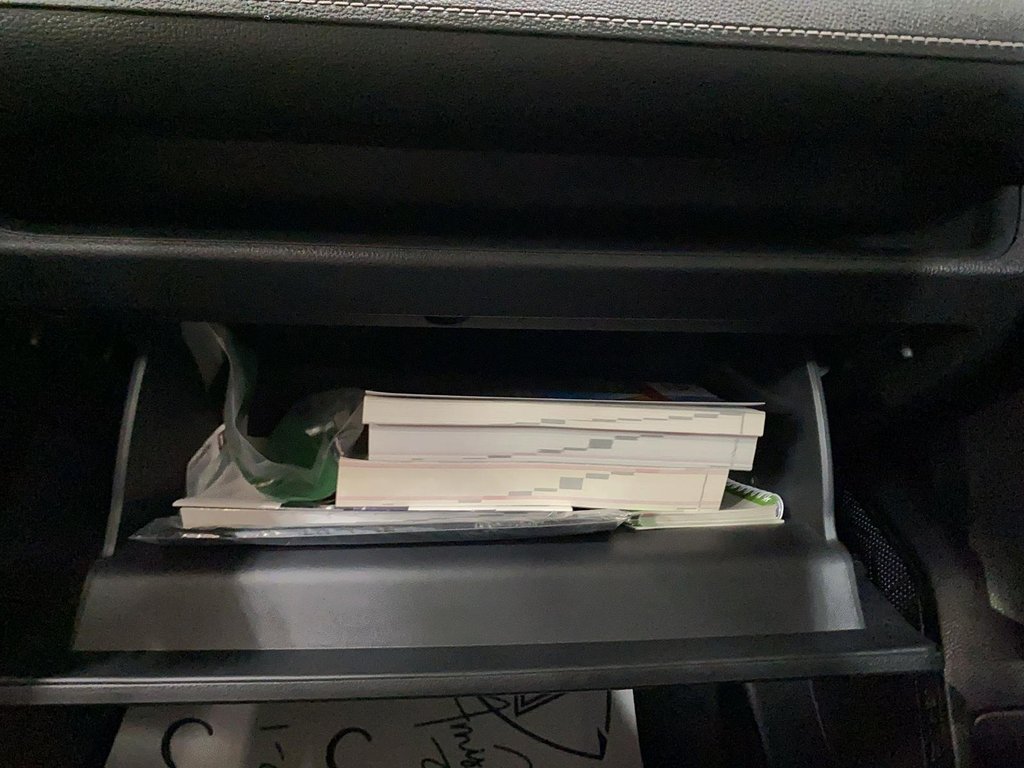 2024 Toyota RAV4 XLE in Chicoutimi, Quebec - 19 - w1024h768px