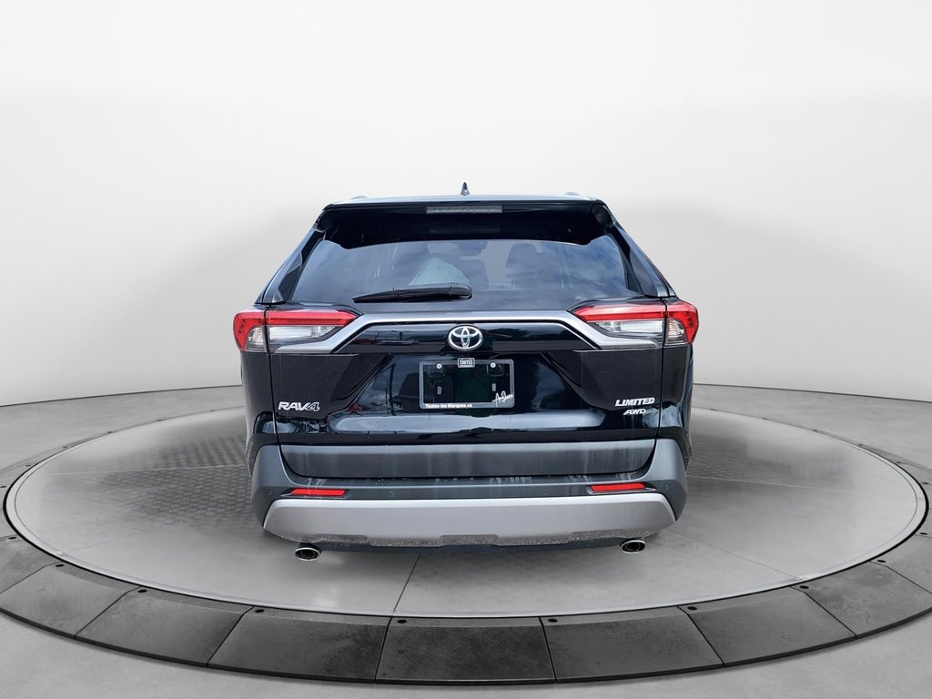 2024 Toyota RAV4 Limited in Chicoutimi, Quebec - 3 - w1024h768px