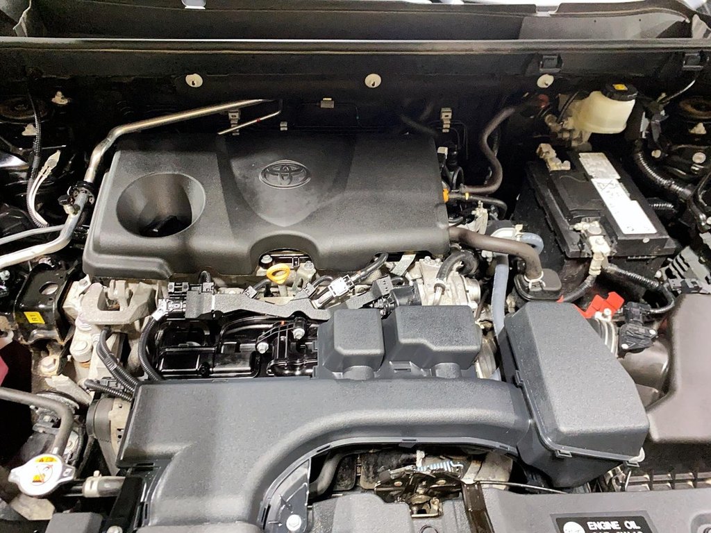 Toyota RAV4  2024 à Jonquière, Québec - 7 - w1024h768px