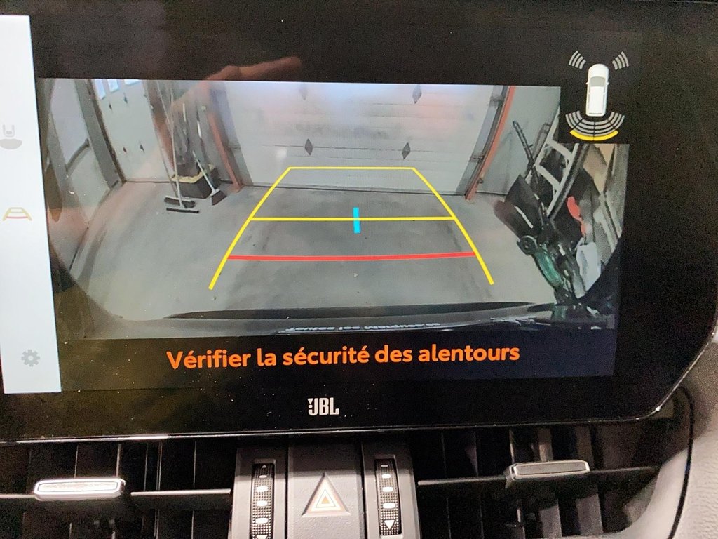 Toyota RAV4  2024 à Jonquière, Québec - 17 - w1024h768px