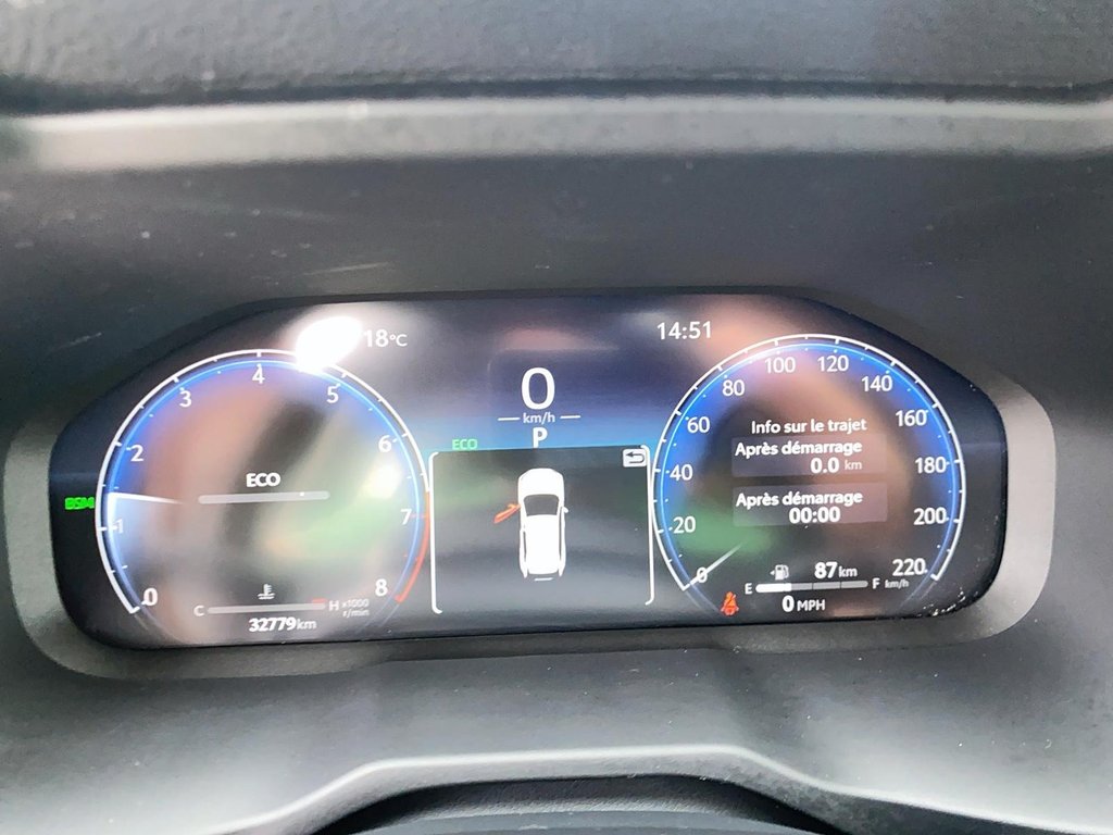 2024 Toyota RAV4 Limited in Chicoutimi, Quebec - 14 - w1024h768px