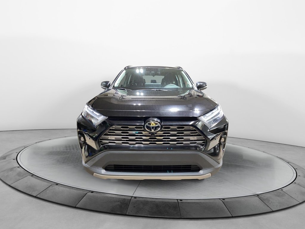 Toyota RAV4  2024 à Jonquière, Québec - 2 - w1024h768px