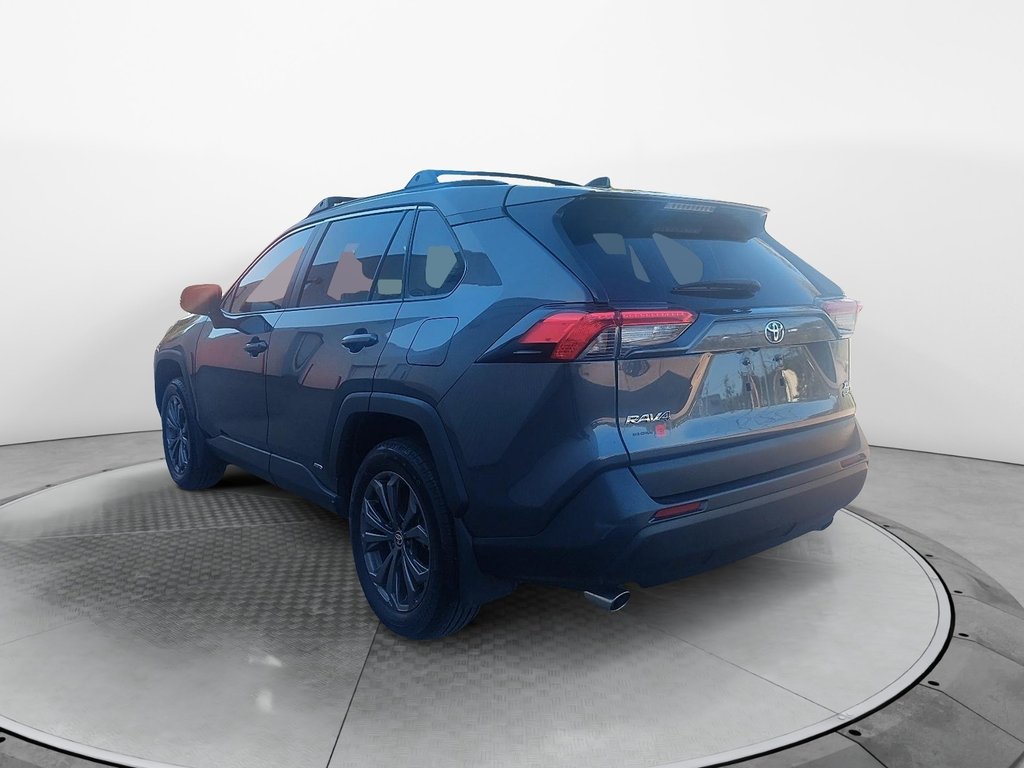 2025 Toyota RAV4 Hybrid XLE in Chicoutimi, Quebec - 5 - w1024h768px