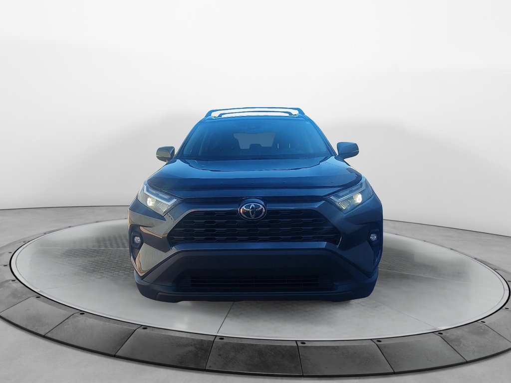 2025 Toyota RAV4 Hybrid XLE in Chicoutimi, Quebec - 3 - w1024h768px