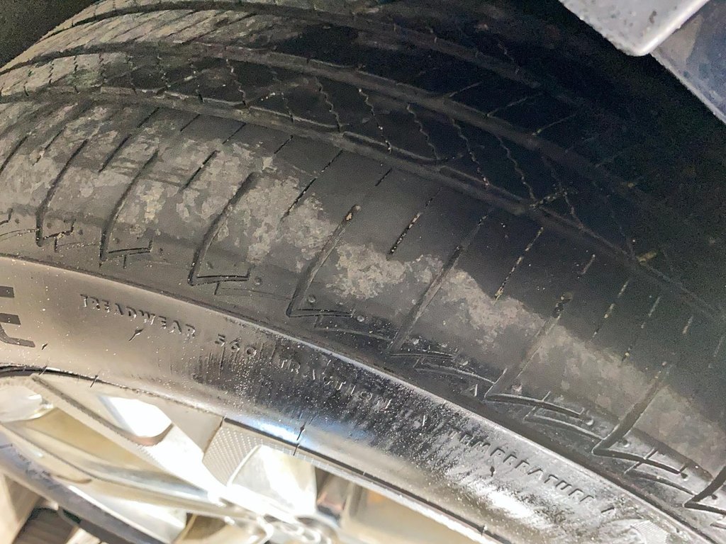 Toyota Sienna  2022 à Jonquière, Québec - 23 - w1024h768px