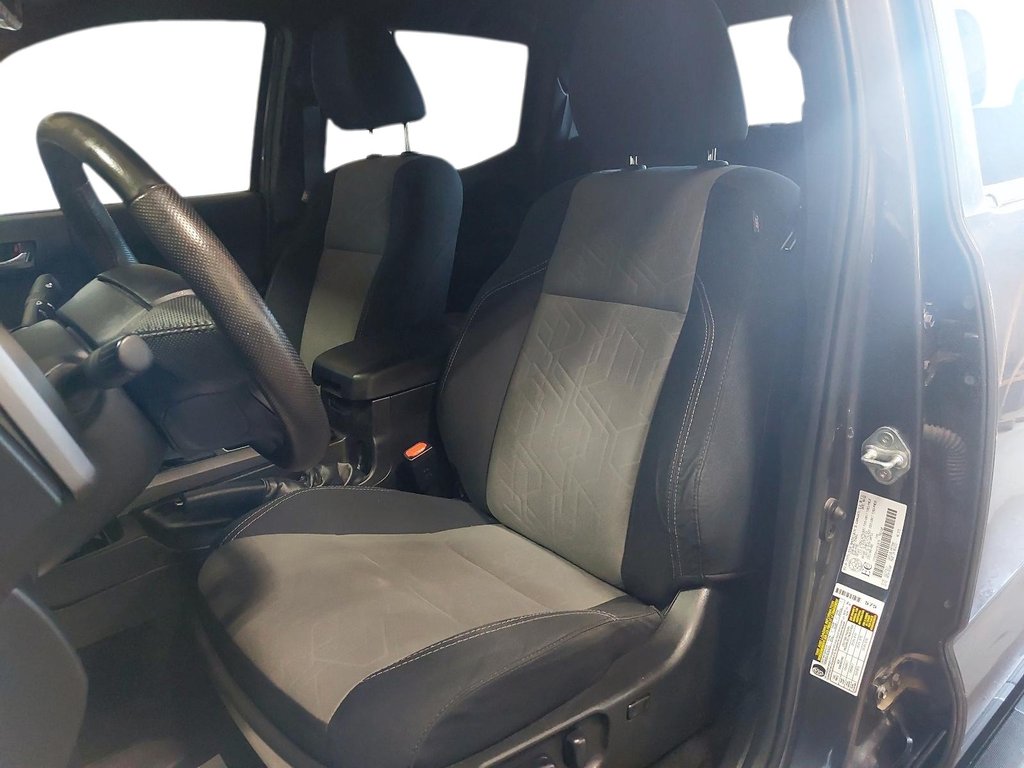 2022 Toyota Tacoma TRD SPORT in Chicoutimi, Quebec - 8 - w1024h768px