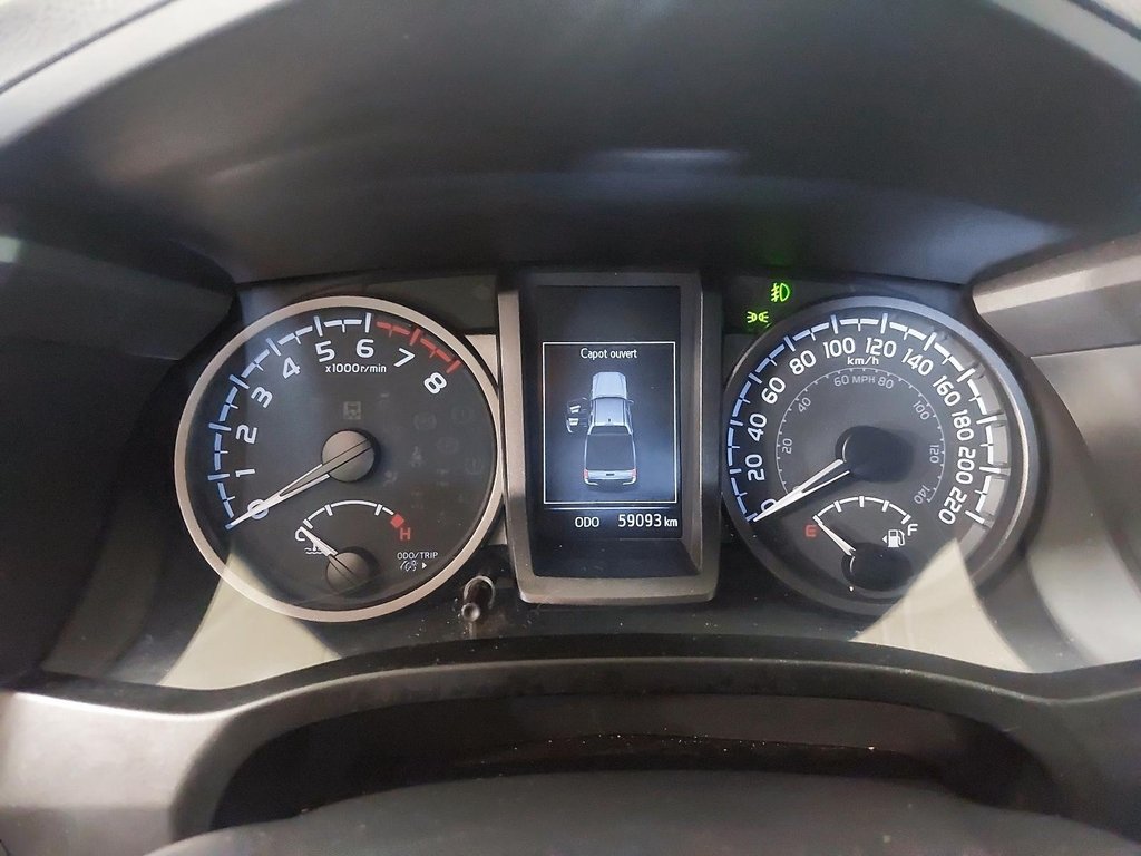 2022 Toyota Tacoma TRD SPORT in Chicoutimi, Quebec - 13 - w1024h768px