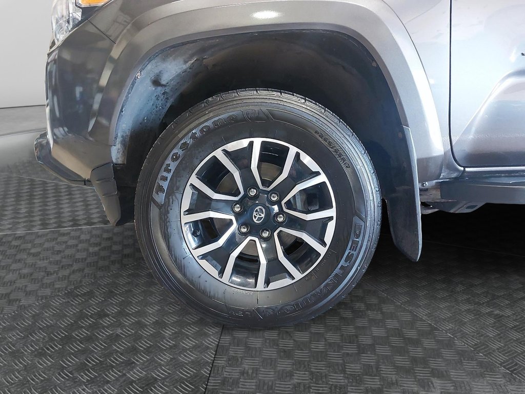 2022 Toyota Tacoma TRD SPORT in Chicoutimi, Quebec - 6 - w1024h768px