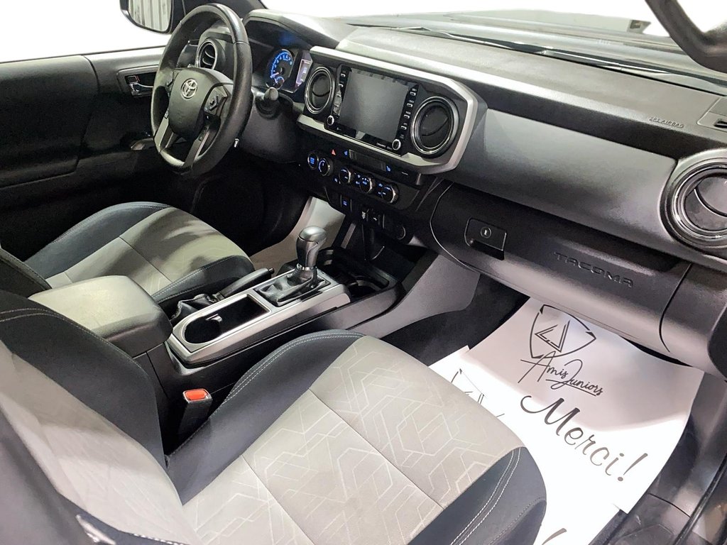 2023 Toyota Tacoma in Chicoutimi, Quebec - 19 - w1024h768px
