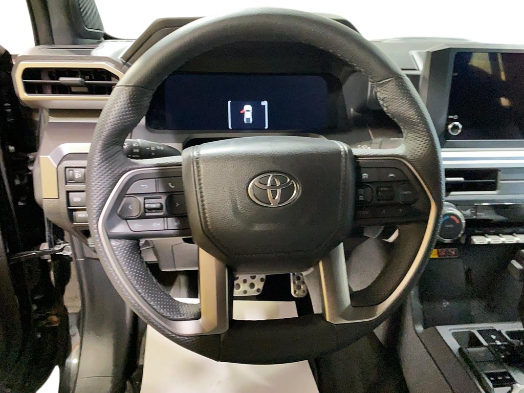 2025 Toyota Tacoma in Baie-Comeau, Quebec - 13 - w1024h768px