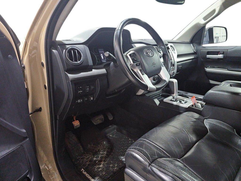 Toyota Tundra  2020 à Jonquière, Québec - 11 - w1024h768px