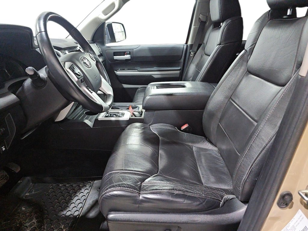 Toyota Tundra  2020 à Jonquière, Québec - 9 - w1024h768px