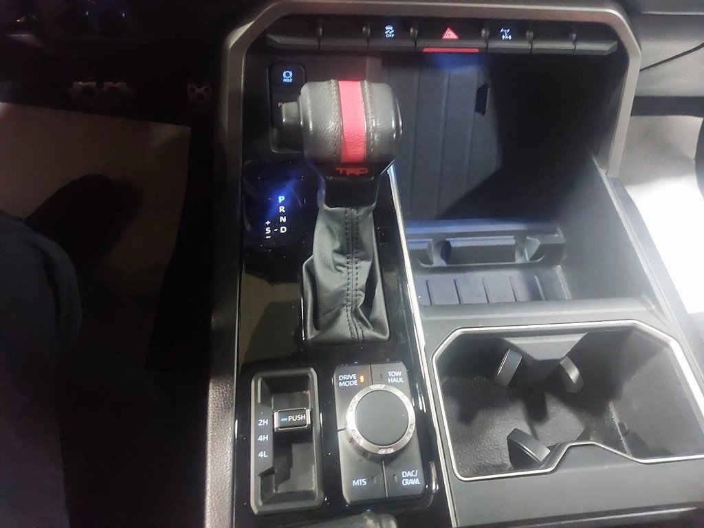 2023 Toyota Tundra in Sept-Îles, Quebec - 14 - w1024h768px