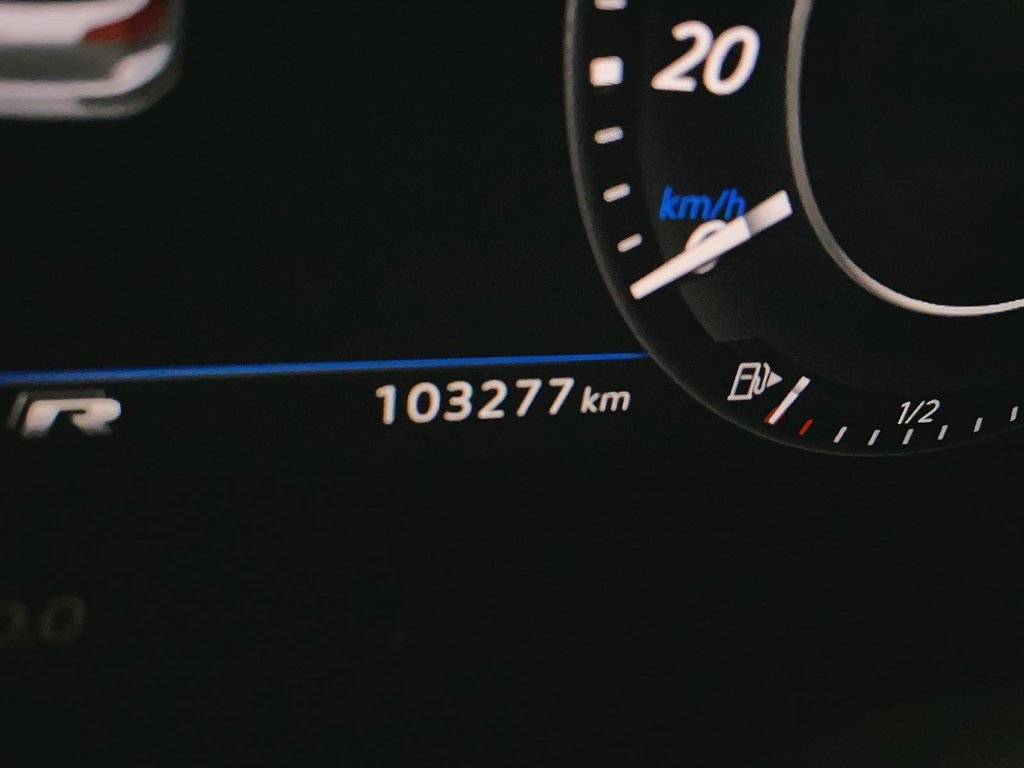 2018 Volkswagen Golf R in Jonquière, Quebec - 14 - w1024h768px