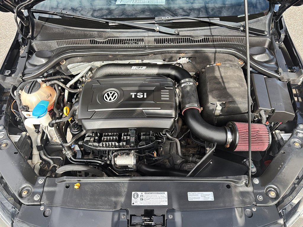 Volkswagen Jetta Sedan GLI Autobahn 2017 à Chicoutimi, Québec - 8 - w1024h768px