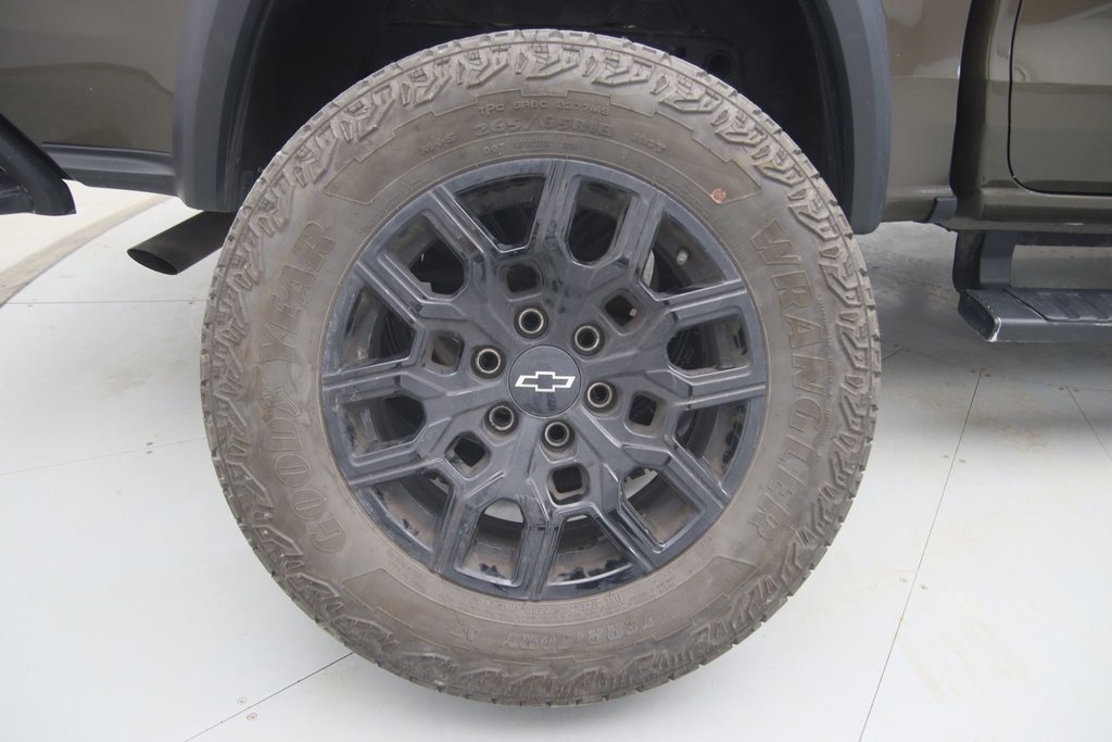 Chevrolet Colorado  2023 à Jonquière, Québec - 18 - w1024h768px