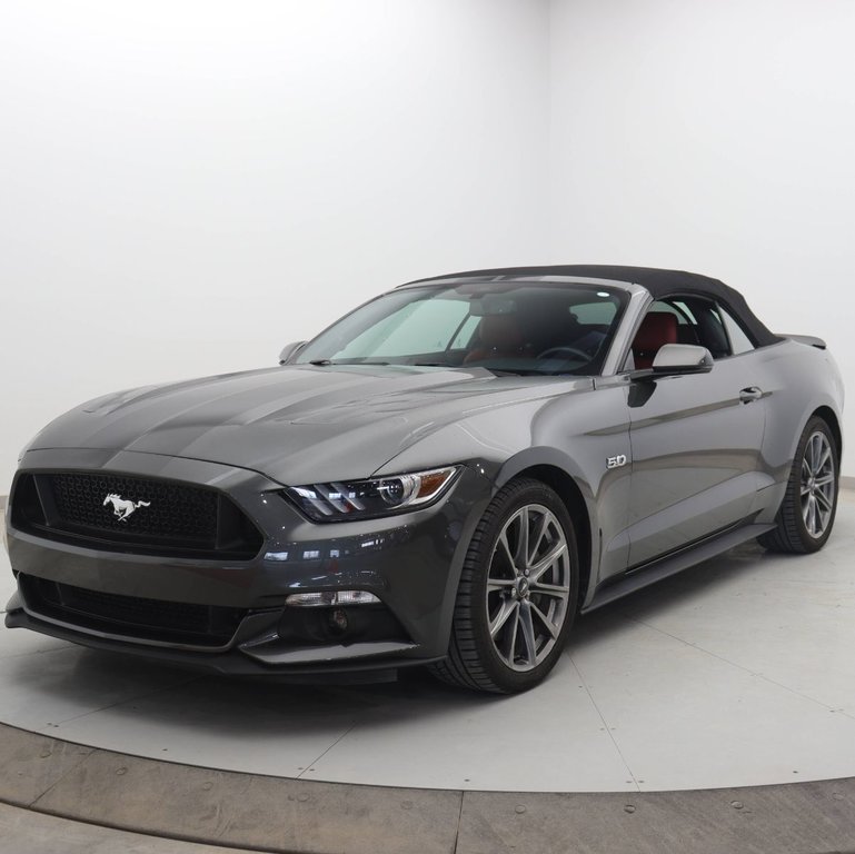 Ford Mustang  2017 à Jonquière, Québec - 1 - w1024h768px