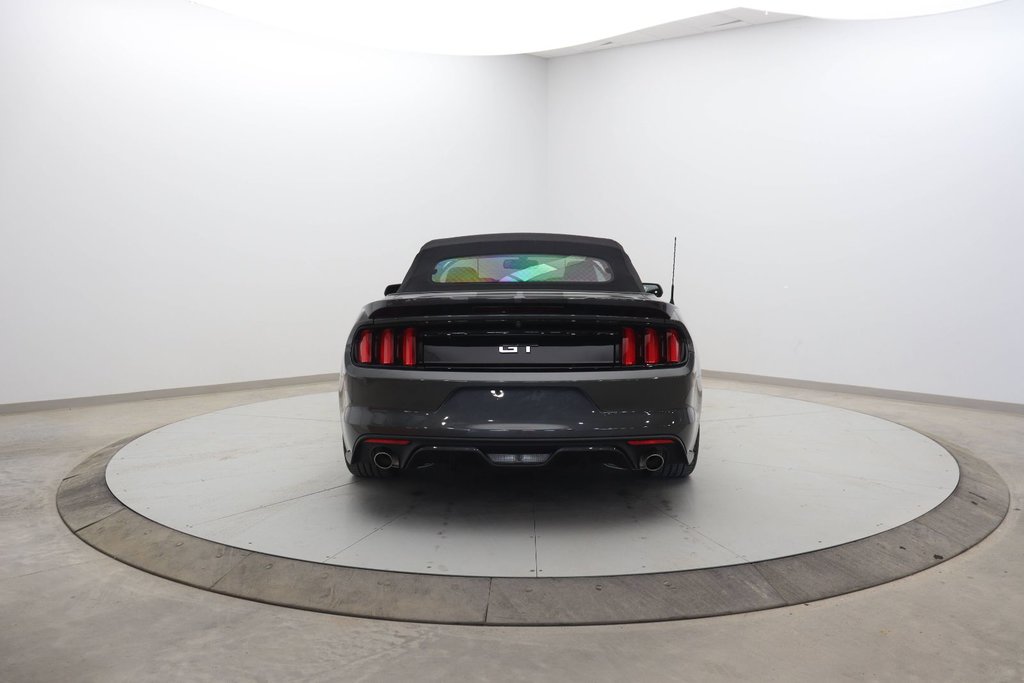 Ford Mustang  2017 à Jonquière, Québec - 5 - w1024h768px