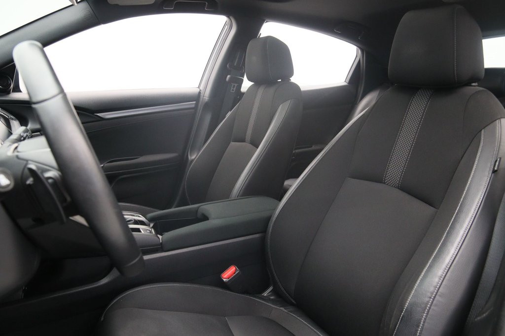 2021 Honda Civic Hatchback Sport in Chicoutimi, Quebec - 6 - w1024h768px