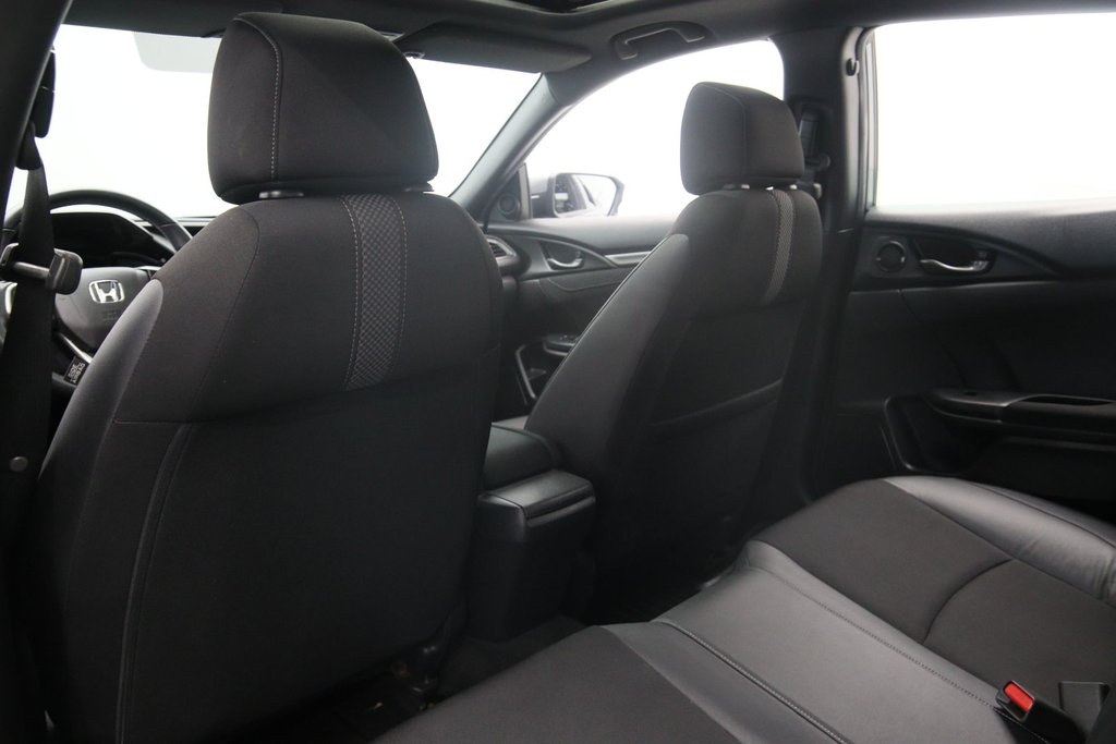 2021 Honda Civic Hatchback Sport in Chicoutimi, Quebec - 10 - w1024h768px