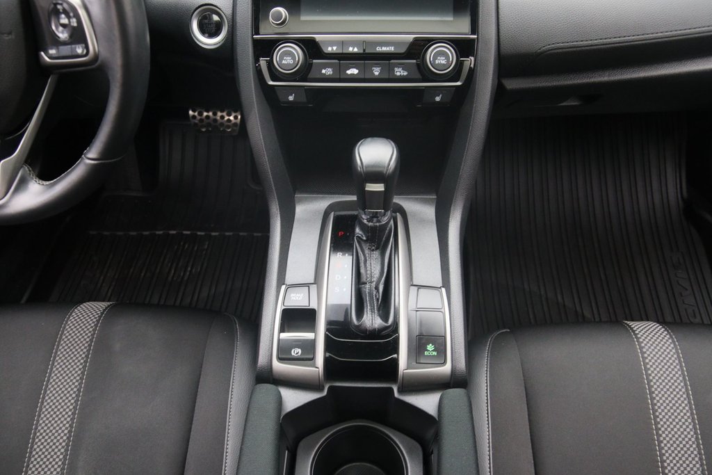 2021 Honda Civic Hatchback Sport in Chicoutimi, Quebec - 13 - w1024h768px