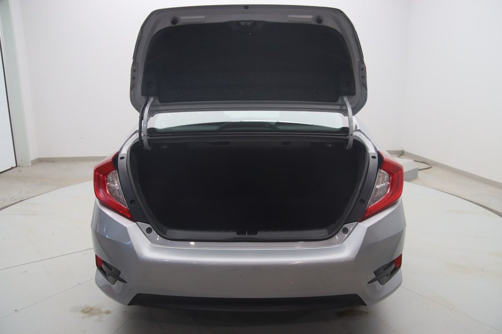 2017 Honda Civic Sedan in Baie-Comeau, Quebec - 17 - w1024h768px