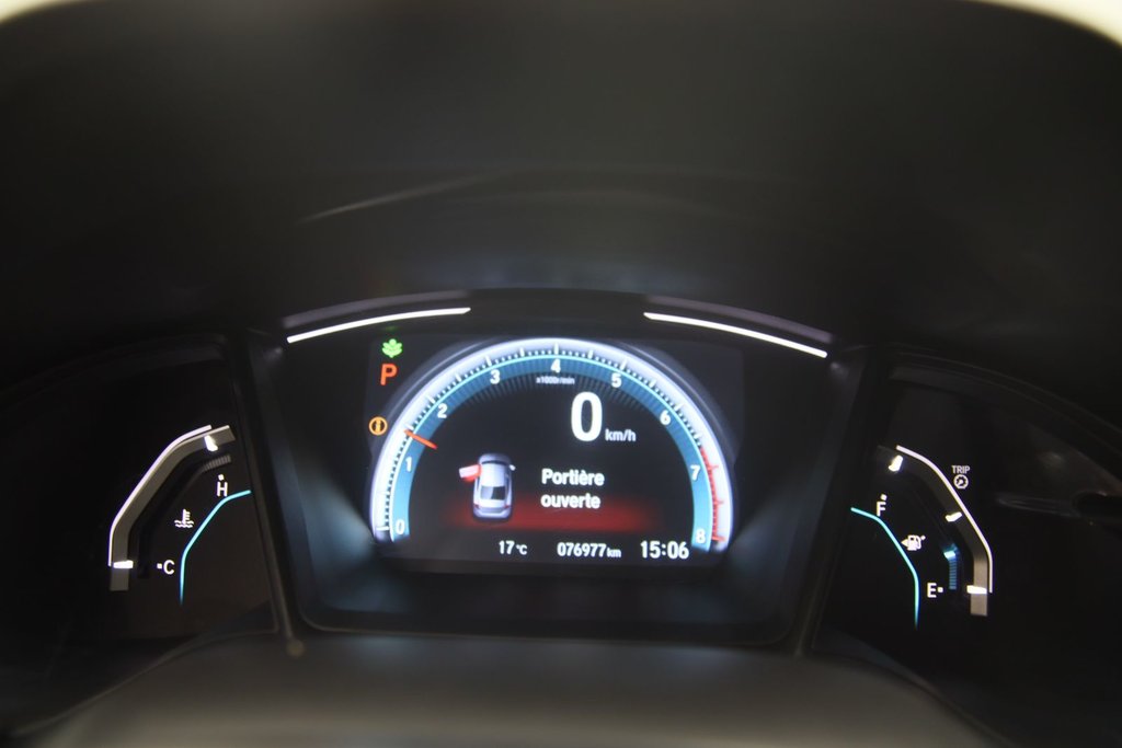 2017 Honda Civic Sedan in Baie-Comeau, Quebec - 12 - w1024h768px
