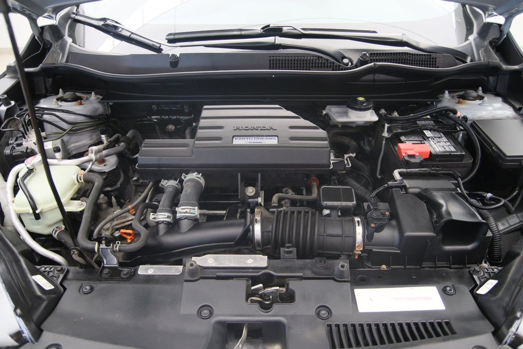 2018 Honda CR-V LX in Chicoutimi, Quebec - 14 - w1024h768px