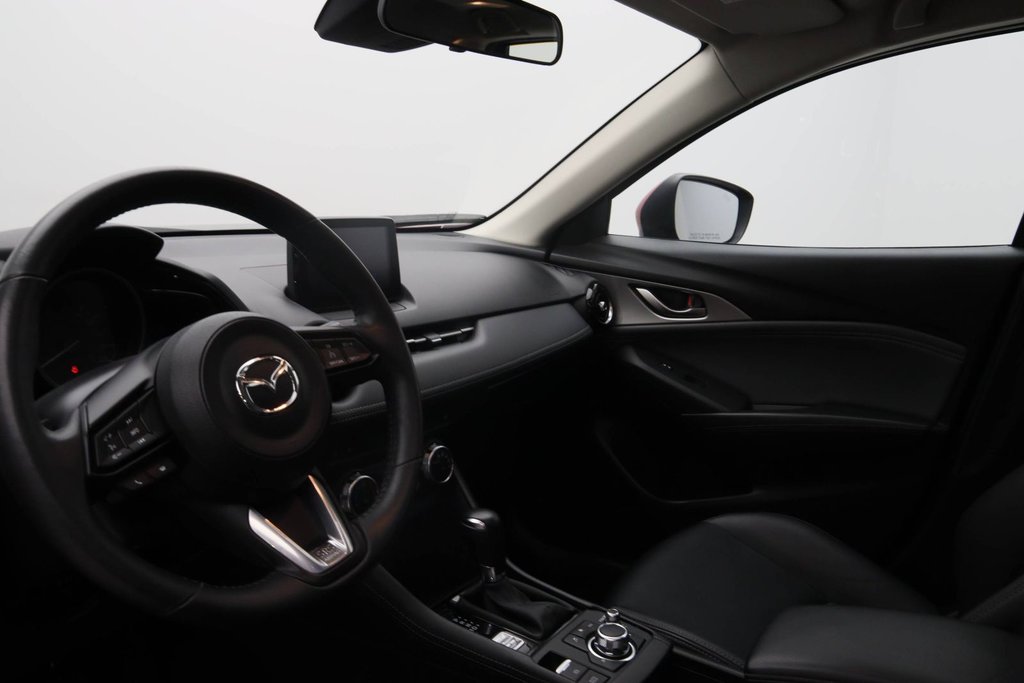 2020 Mazda CX-3 in Sept-Îles, Quebec - 8 - w1024h768px