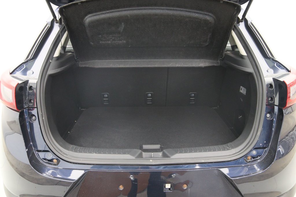 2020 Mazda CX-3 in Baie-Comeau, Quebec - 16 - w1024h768px