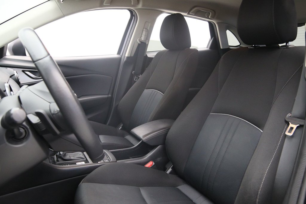 2020 Mazda CX-3 in Baie-Comeau, Quebec - 5 - w1024h768px