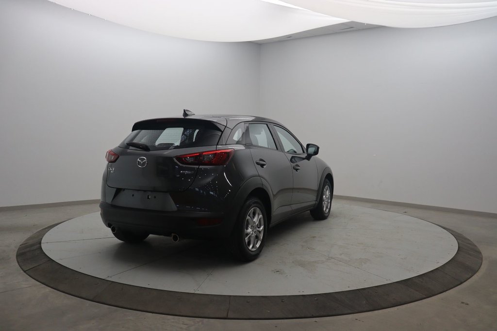 2021 Mazda CX-3 in Baie-Comeau, Quebec - 4 - w1024h768px