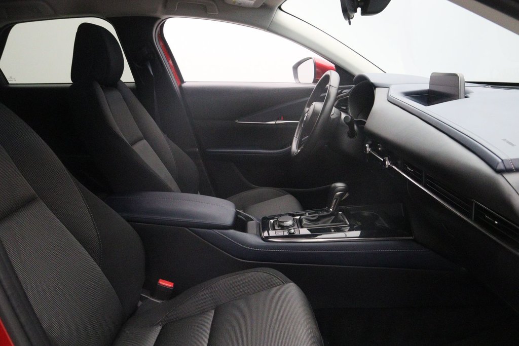 2021 Mazda CX-30 in Baie-Comeau, Quebec - 15 - w1024h768px