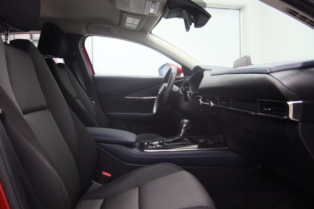 2021 Mazda CX-30 in Sept-Îles, Quebec - 12 - w1024h768px