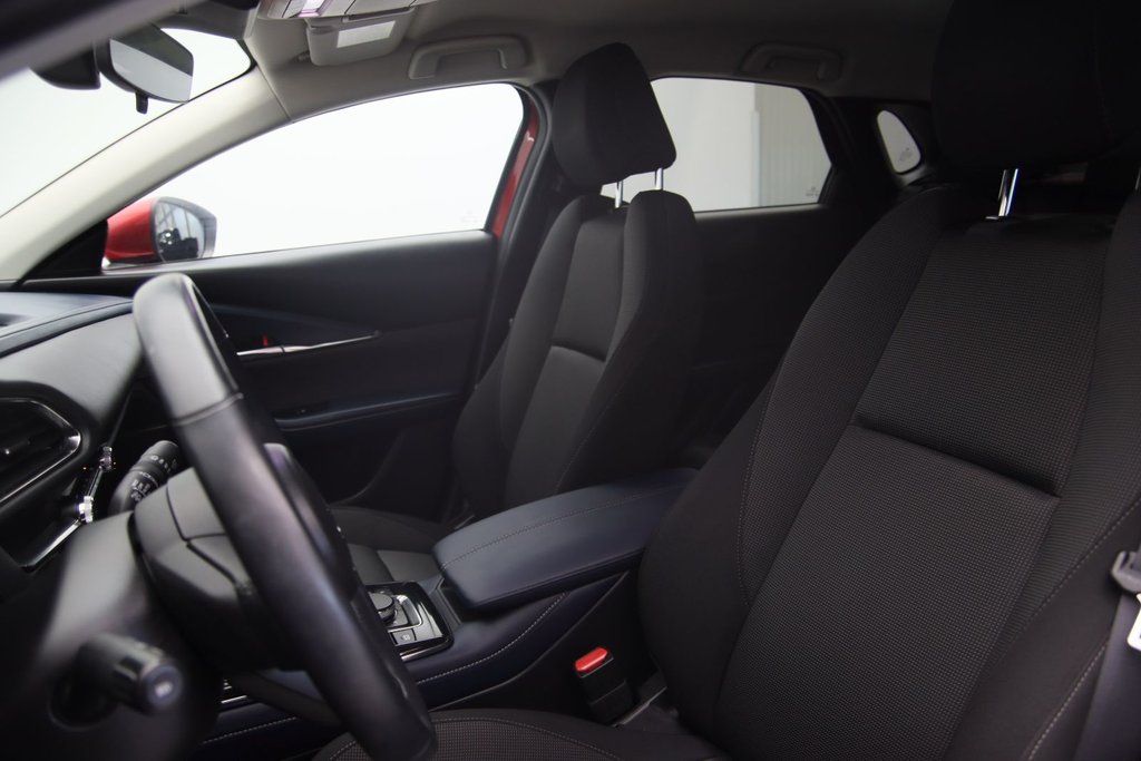 2021 Mazda CX-30 in Sept-Îles, Quebec - 8 - w1024h768px