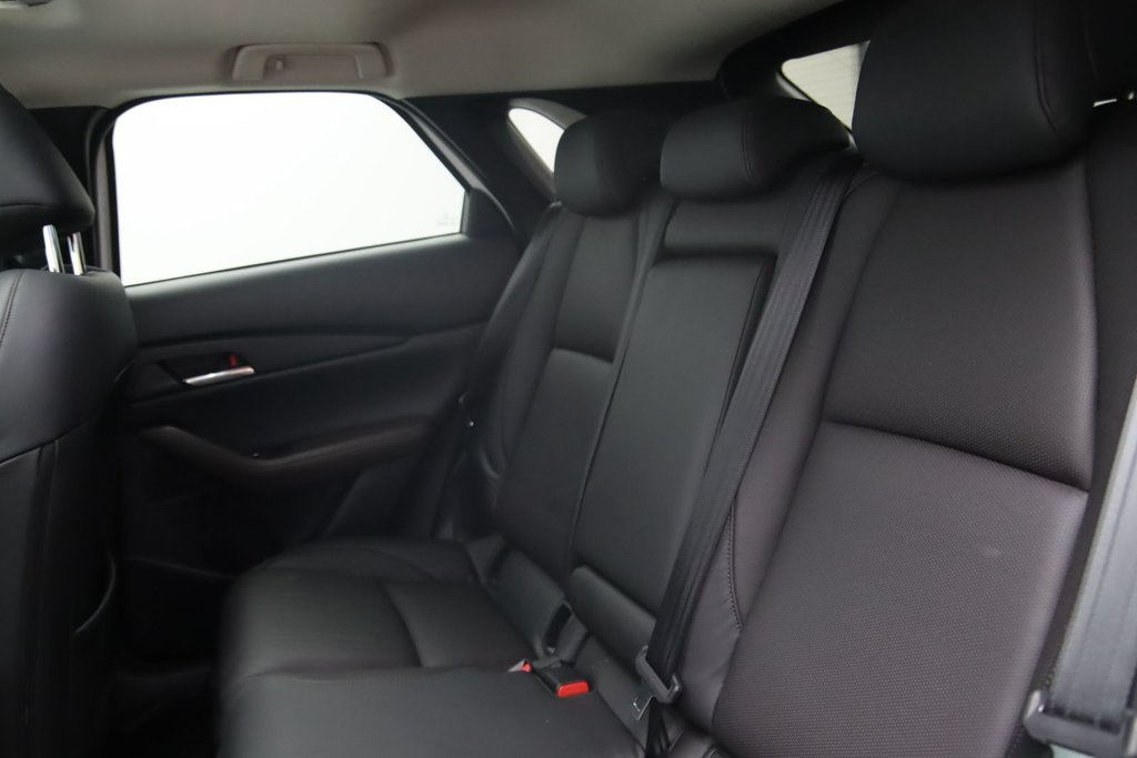 Mazda CX-30  2021 à Sept-Îles, Québec - 10 - w1024h768px
