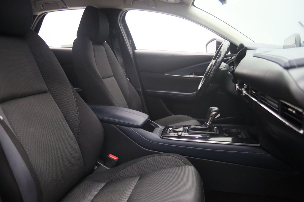 2021 Mazda CX-30 in Baie-Comeau, Quebec - 16 - w1024h768px
