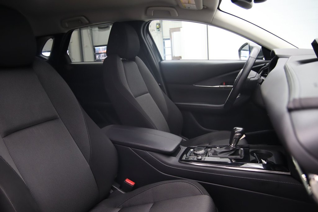 2022 Mazda CX-30 GS in Chicoutimi, Quebec - 15 - w1024h768px